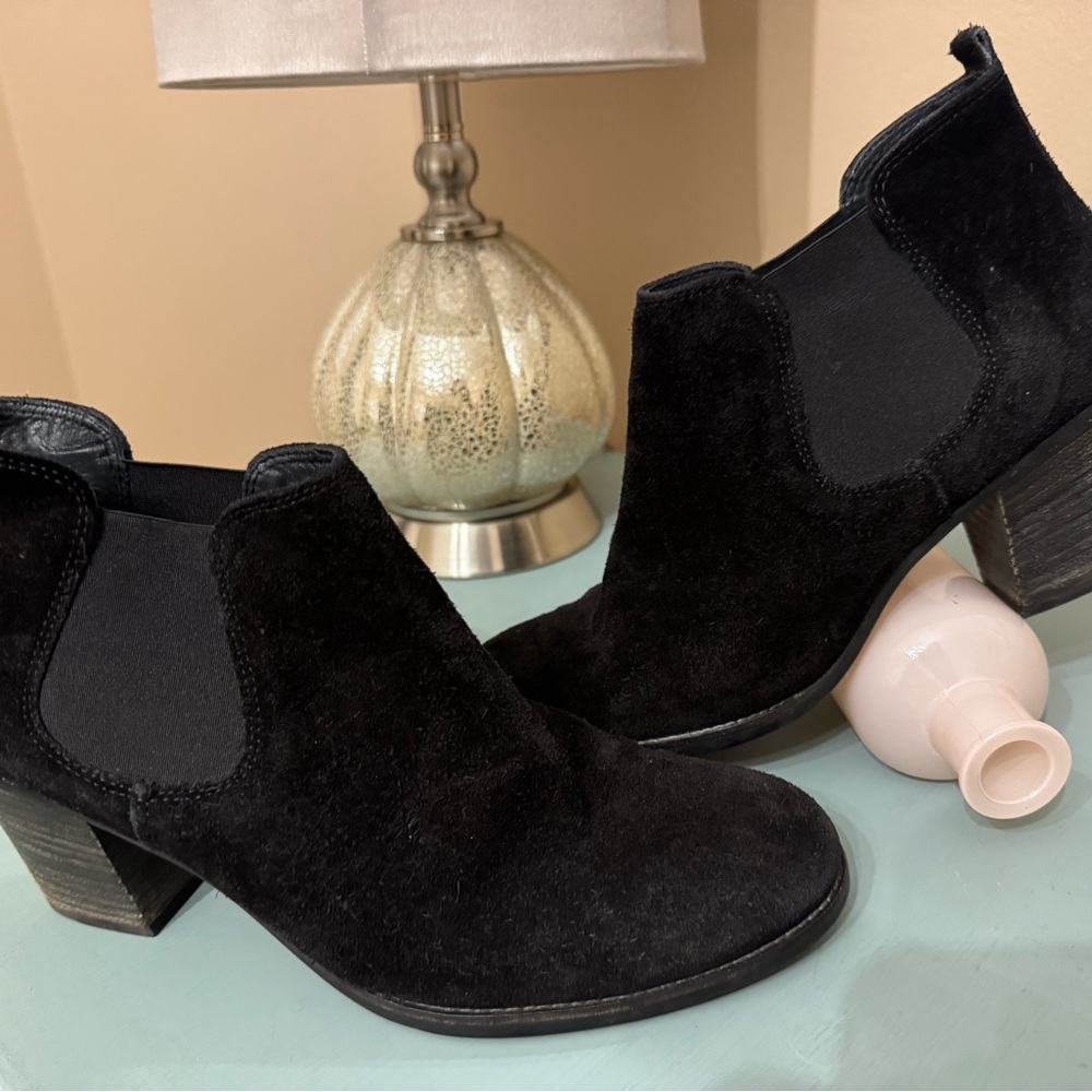 Paul Green Black Suede Ankle Booties